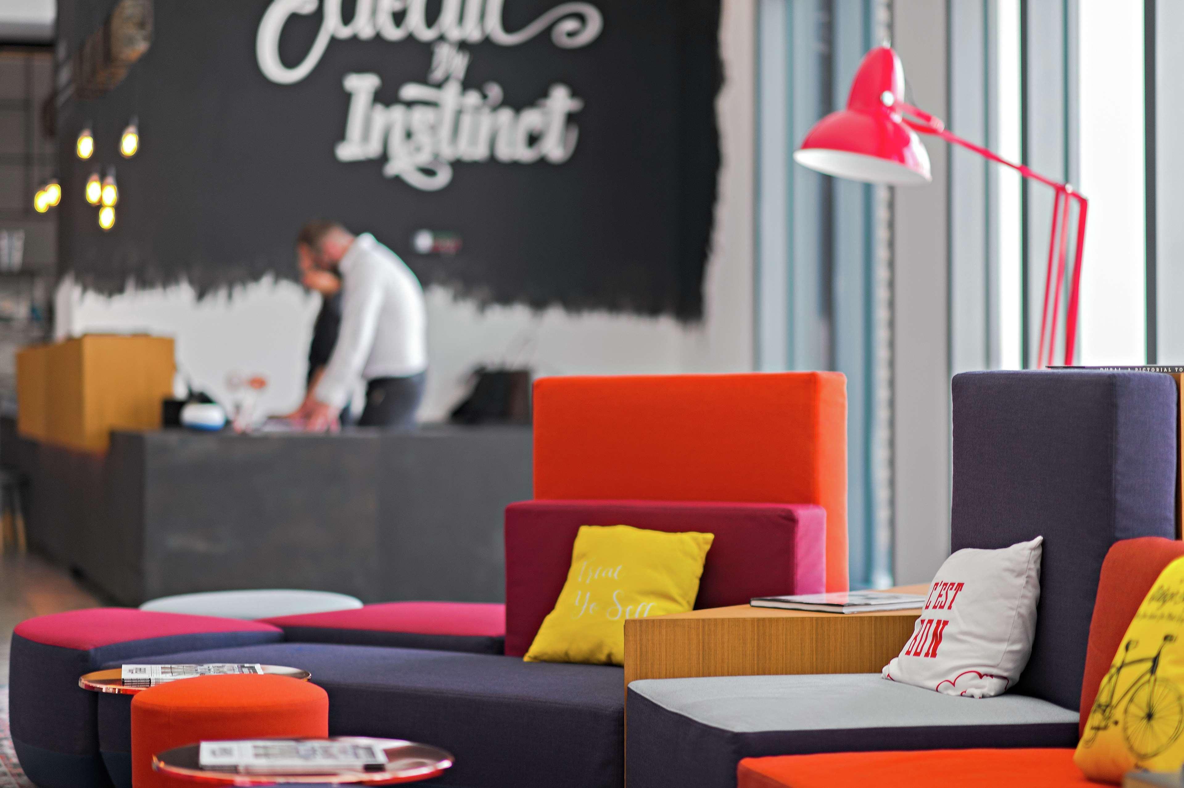 Hampton By Hilton Dubai Al Seef Esterno foto