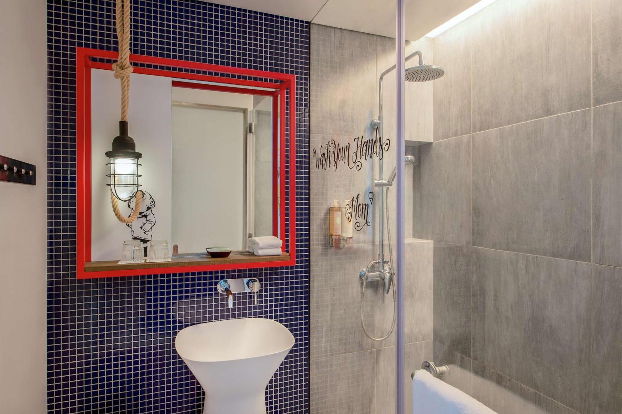Hampton By Hilton Dubai Al Seef Esterno foto